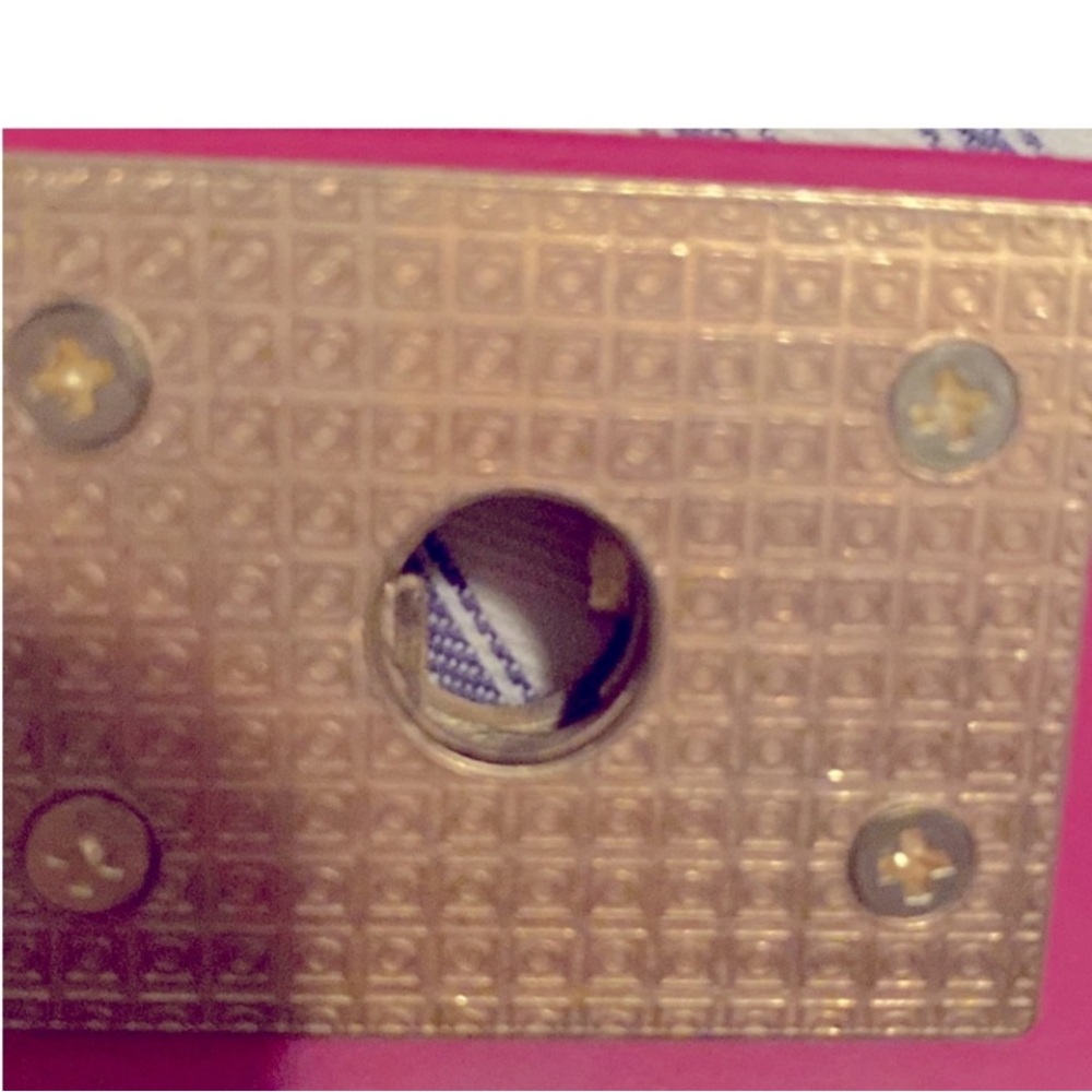 Gradient Quilted Shoulder Bag - image 5